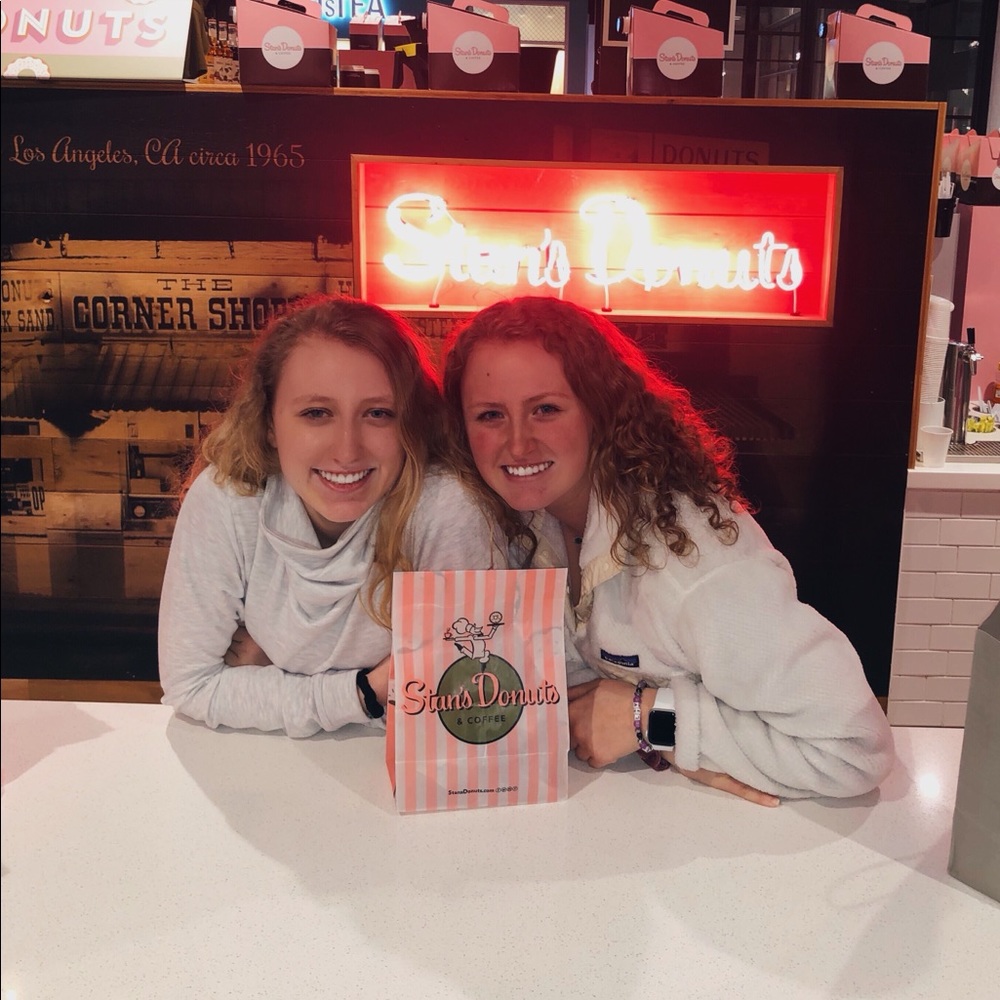 Meet your Posher, Olivia